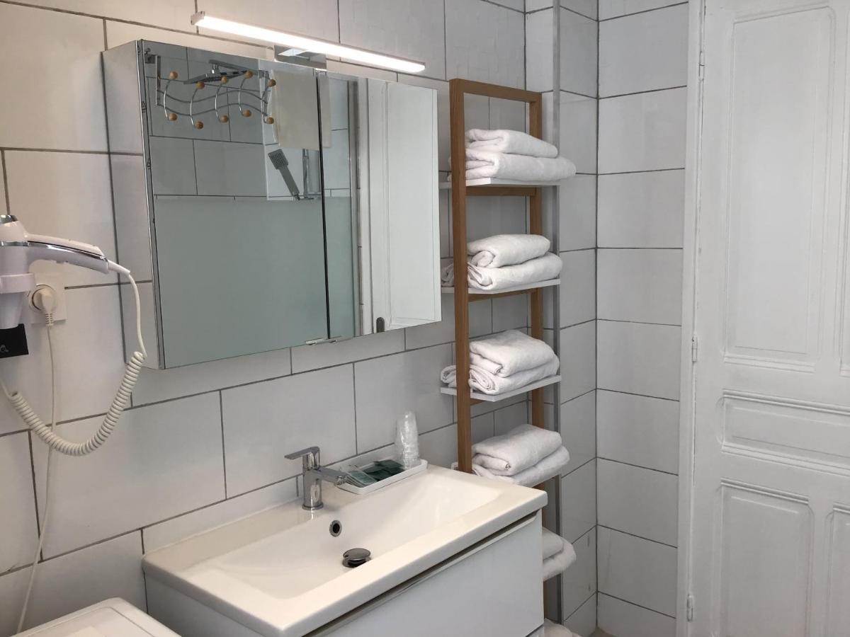 Appartement Lumea 80 M2 Climatise Parking Proche Sanctuaires Lourdes Eksteriør billede